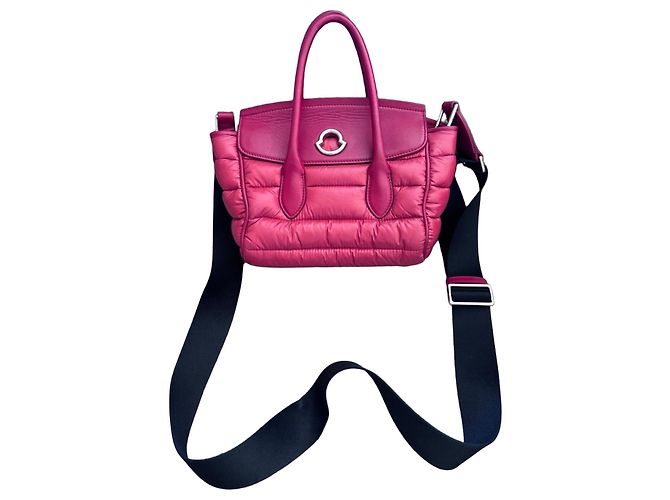 Bolsa Moncler Evera de Couro e Nylon Vermelho