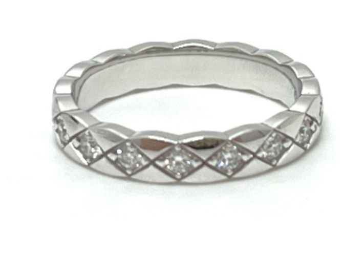 Anillo Full Diamond Coco Crush J11871 de Chanel Dorado