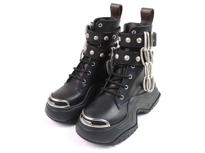 Botas de tornozelo em couro Arc Light da Louis Vuitton Preto