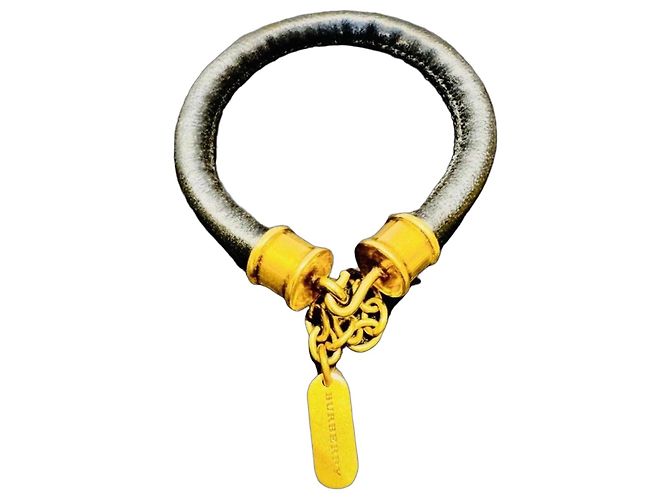 Pulseira Burberry com Pingente Preto Dourado