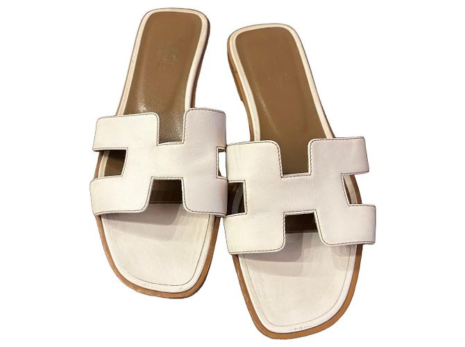 Sandali Oran Hermès in pelle bianca Bianco