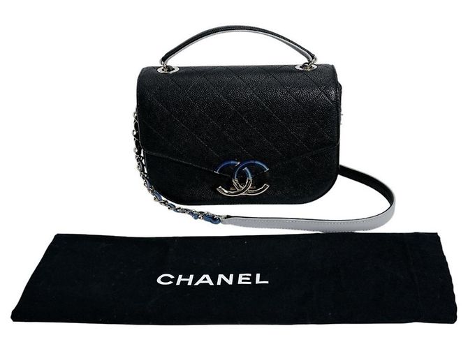 Bolsa de ombro em couro de bezerro texturizado preto Chanel