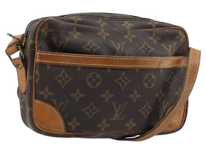 LOUIS VUITTON Bolsa de Ombro Monogram Trocadero 23 M51276 LV Auth 172865 Monograma