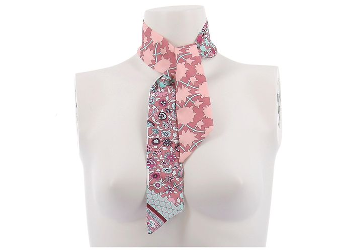 Hermès Twilly rosa com estampas de seda