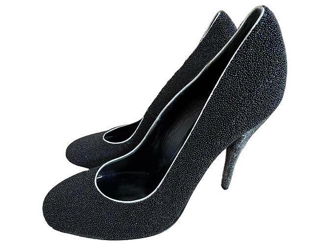 Schwarze Perlenabsätze ROCHAS