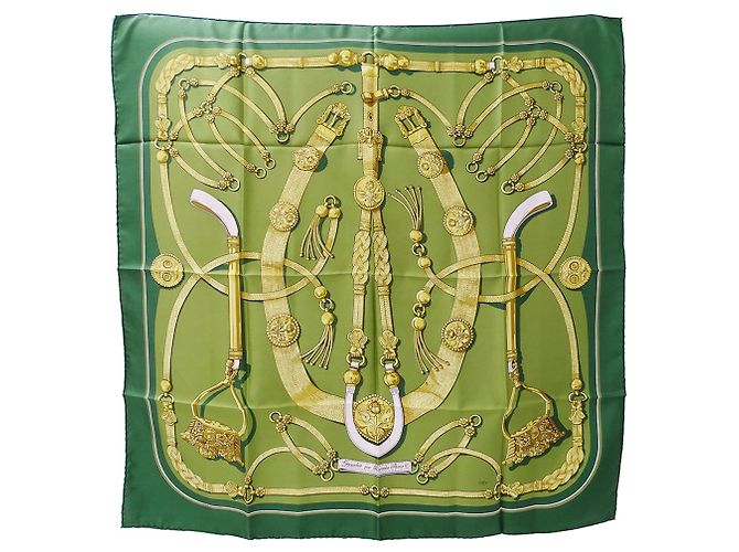 Silk In Lenço de seda verde Gaucho da Hermès