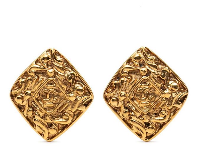 Goldplattierte Clip-Ohrringe Chanel Coco Mark Golden