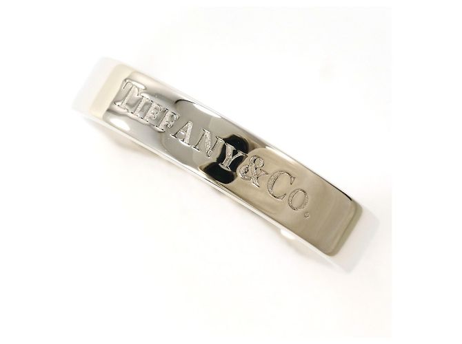 Anillo de Banda Curvada en Platino PT950 Tiffany & Co.