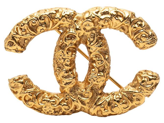 Timeless Vintage Lava Brosche Coco Mark von Chanel Golden