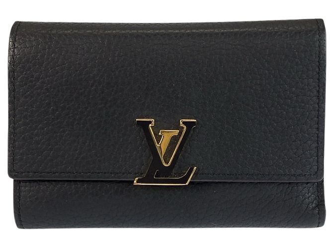 Louis Vuitton Portefeuille Capucines Compact Black Pink