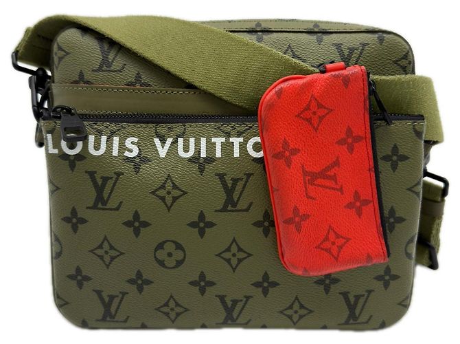 Sac Messenger Trio Monogram LOUIS VUITTON Rouge Kaki Monogramme