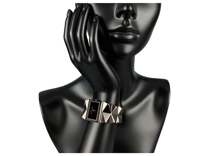 Karl Lagerfeld Pyramid Stud Uhr KL2601 Schwarz