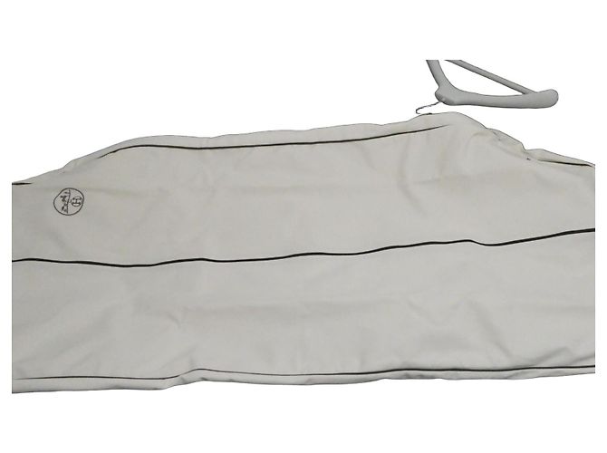 Hermès Kleidersack, neue Stoffhülle mit Kleiderbügel 150X60cms Creme