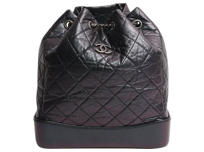Chanel Mochila acolchoada de couro de cordeiro Gabrielle 2019 roxa Roxo