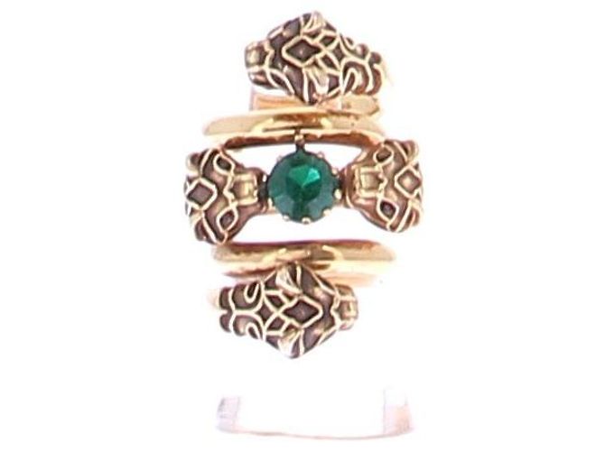 Gucci Ring mit Panthern aus vergoldetem Material Golden