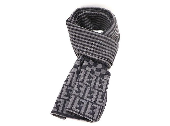 Fendi Sciarpa in cashmere con logo FF Marrone