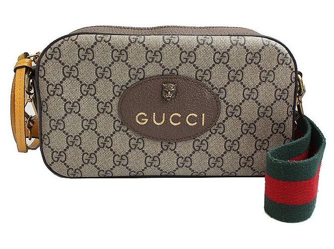 Gucci Sac Messenger GG Supreme Marron