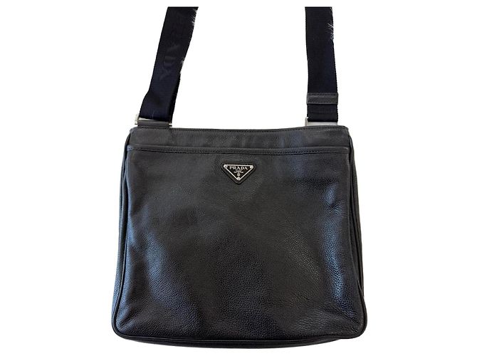 Prada Borsa a tracolla in pelle vitello Nero