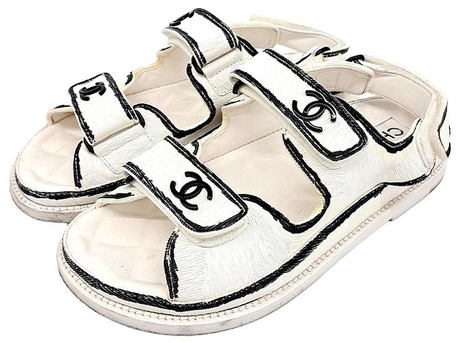 Chanel Velcro Sandalen