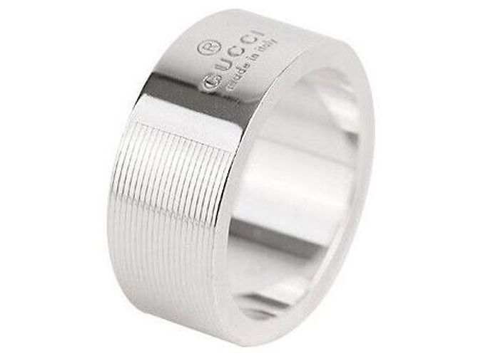 Gucci Silberring mit Logo Größe 