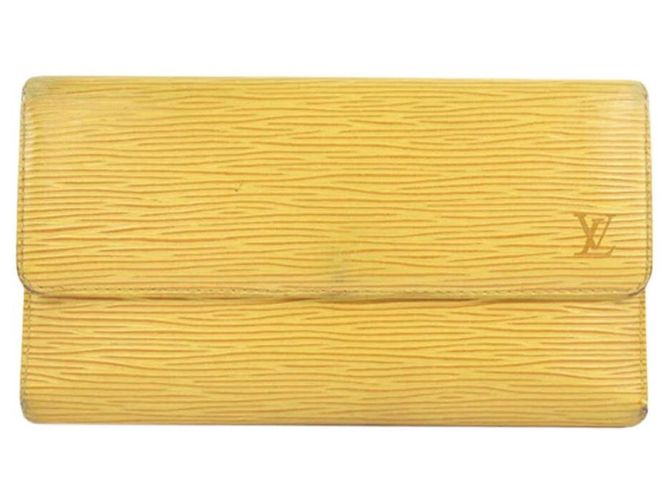 Louis Vuitton Cartera larga de cuero Epi amarilla Amarillo
