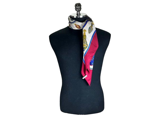 Hermès Cachecol de garrafa de perfume bordô Vermelho