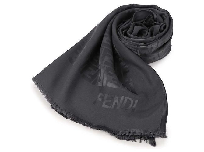 Fendi Stola Marrone 