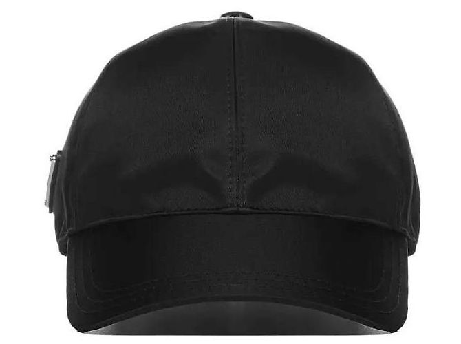 Prada Boné de beisebol em nylon com logo triangular Preto