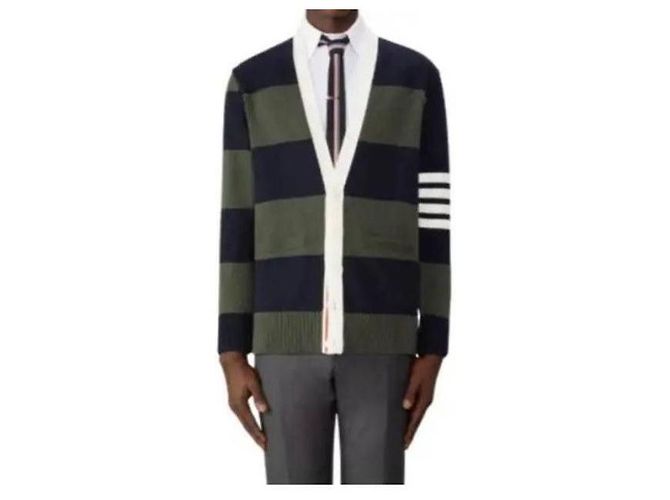 Thom Browne Cárdigan V-Neck de Algodón Rugby Bar Rose Icon