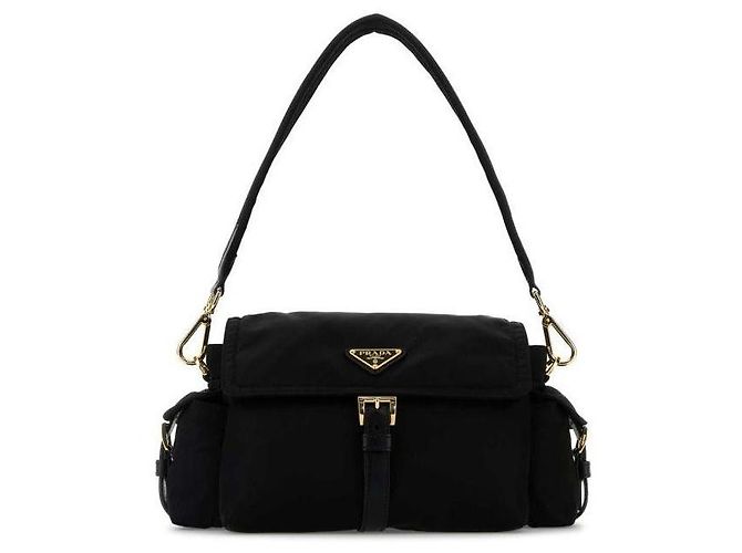 Prada Explore Bolsa de Ombro Medium em Re-Nylon Preto
