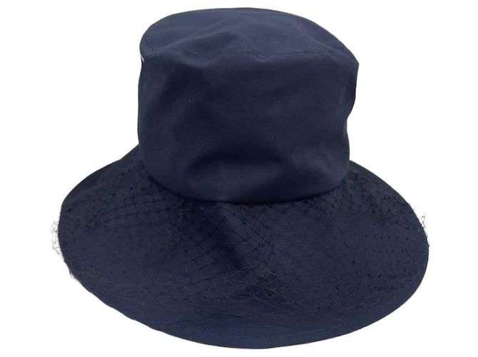 Christian Dior Teddy Veil Bucket Hat mit breiter Krempe Mehrfarben