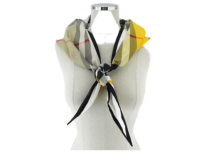 Burberry Cachecol xadrez triangular amarelo em algodão Marrom