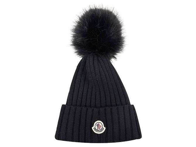 Gorro de tricô com pompom e patch logo Moncler Preto