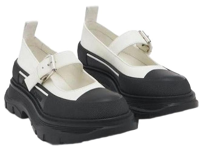 Alexander Mcqueen Chaussures Mary Jane Tread Slick Blanc