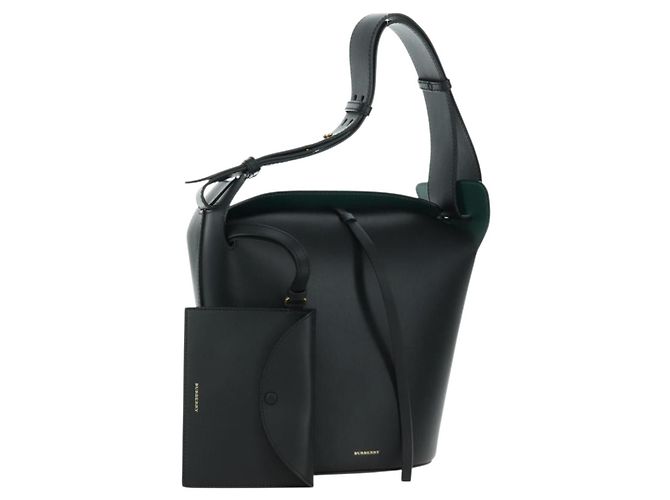Bolsa bucket de couro preta e dourada BURBERRY Auth am10807V Preto Dourado