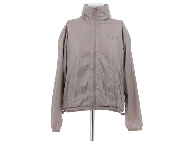 Fendi Windjacke mit integriertem Sack Grau 