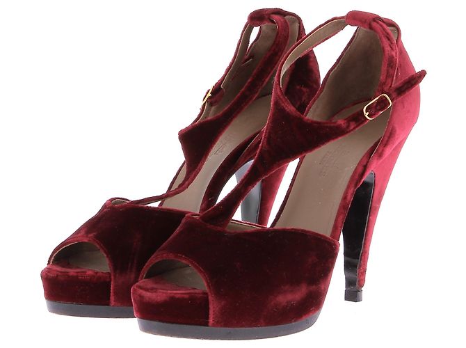 Hermès Sandales à talons bordeaux Dark red