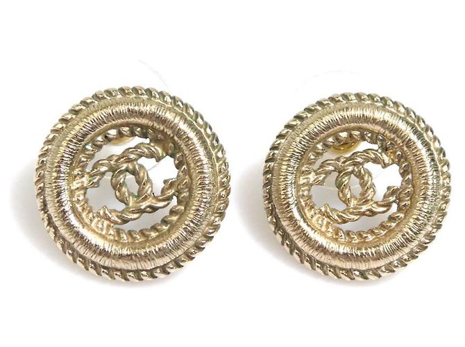 Pendientes de metal dorado Chanel