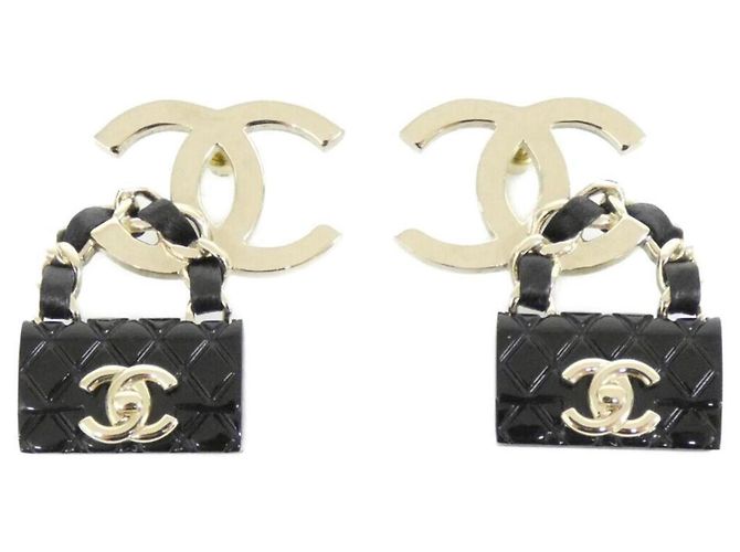 Orecchini a goccia in pelle di vitello nera Chanel Nero