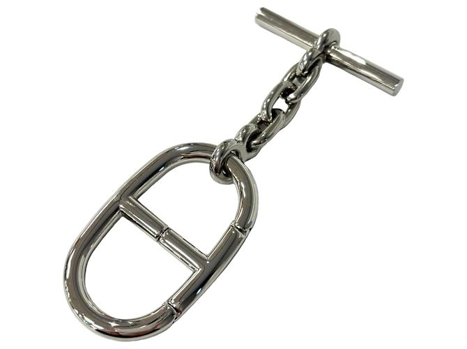 Ring Chaveiro de Prata Chaine d'Ancre da Hermès com Charme de Ródio 