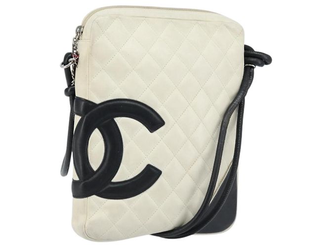 CHANEL Sac à épaule Cambon en cuir d'agneau blanc et noir CC Auth 172750
