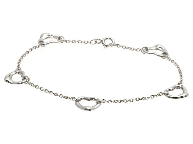 Bracciale in argento Open Heart di Tiffany & Co.