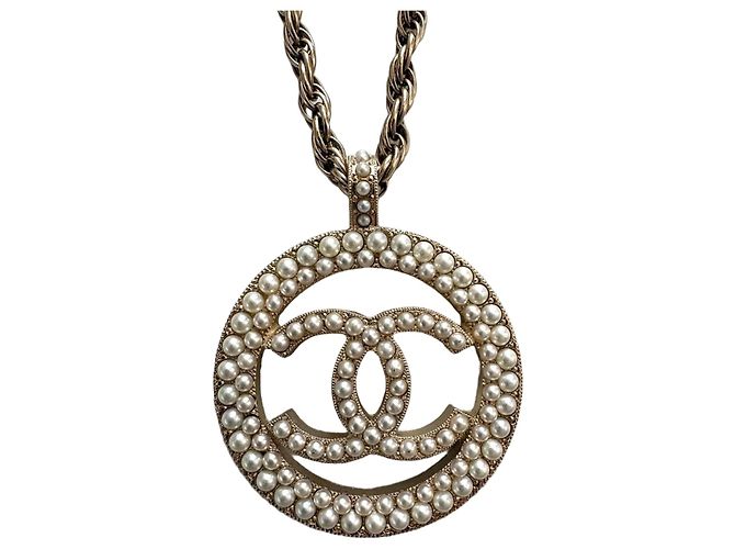 Coco Crush Collana Chanel oro metallo perle D'oro