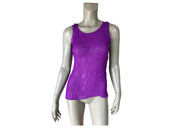 Top sem mangas Issey Miyake em malha plissada roxo
