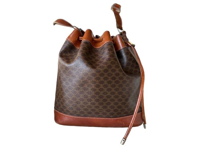 Borsa a secchiello Céline in tela Macadam e pelle marrone