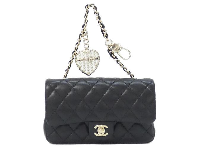 Charm per borsa in pelle Chanel AP4760 Nero