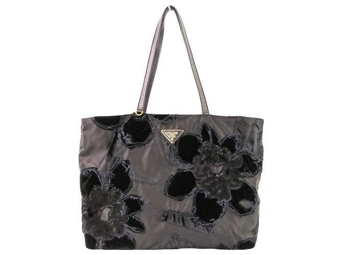 Prada Samtblumen Nylon Tote Bag Schwarz