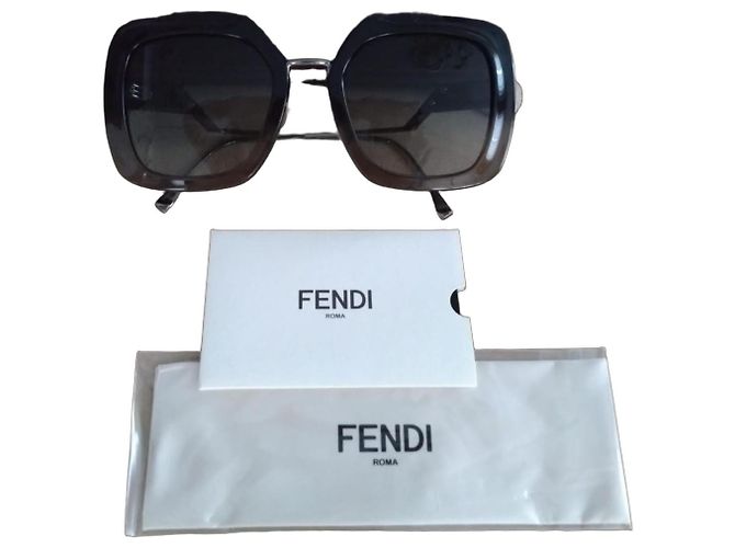 Gafas de sol Fendi Oversize Marrones Metal Castaño