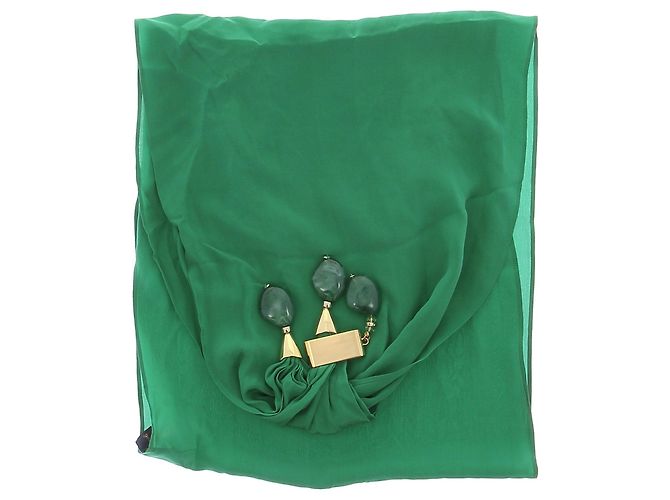 Luisa Spagnoli Chal verde de seda