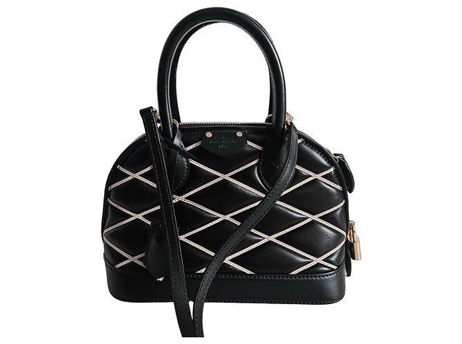 Louis Vuitton Alma BB in pelle malletage nera Nero